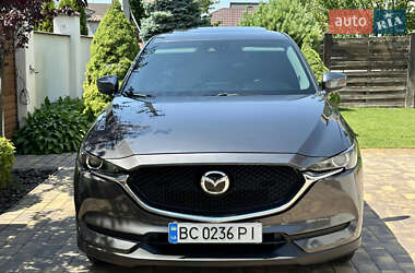 Внедорожник / Кроссовер Mazda CX-5 2017 в 