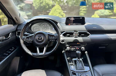 Внедорожник / Кроссовер Mazda CX-5 2017 в 