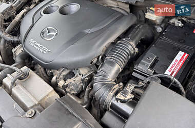Внедорожник / Кроссовер Mazda CX-5 2016 в 