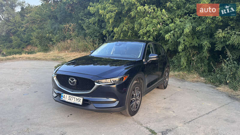 Позашляховик / Кросовер Mazda CX-5 2018 в 