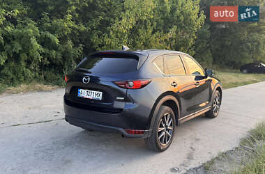 Позашляховик / Кросовер Mazda CX-5 2018 в 