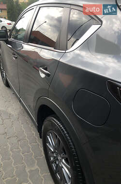 Внедорожник / Кроссовер Mazda CX-5 2018 в 