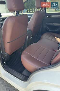 Внедорожник / Кроссовер Mazda CX-5 2017 в 