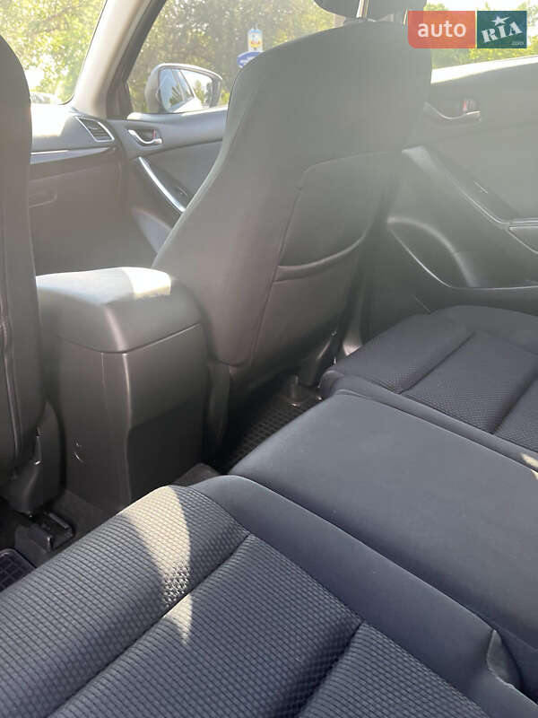 Позашляховик / Кросовер Mazda CX-5 2016 в Запоріжжі