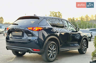 Позашляховик / Кросовер Mazda CX-5 2018 в 