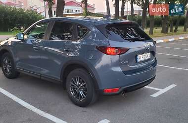 Позашляховик / Кросовер Mazda CX-5 2020 в 