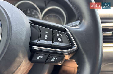 Позашляховик / Кросовер Mazda CX-5 2018 в 