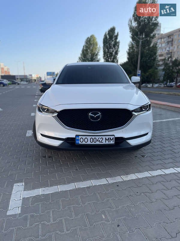 Позашляховик / Кросовер Mazda CX-5 2021 в 