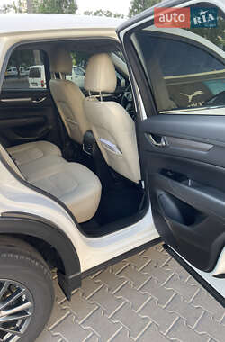 Позашляховик / Кросовер Mazda CX-5 2021 в 