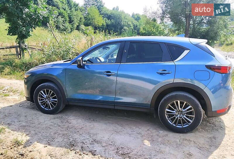 Позашляховик / Кросовер Mazda CX-5 2017 в Рогатині