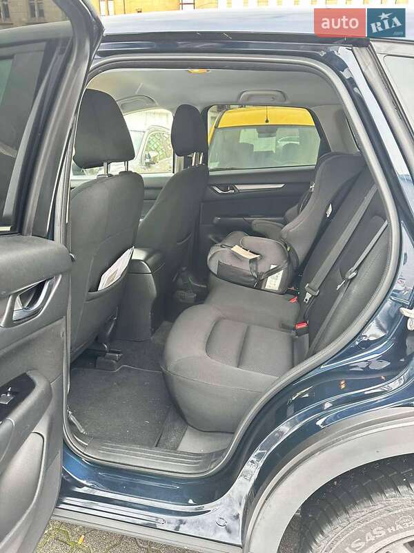 Внедорожник / Кроссовер Mazda CX-5 2017 в Киеве