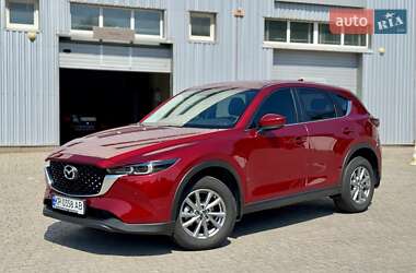 Позашляховик / Кросовер Mazda CX-5 2023 в 