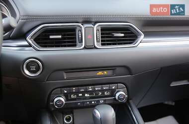 Внедорожник / Кроссовер Mazda CX-5 2024 в 