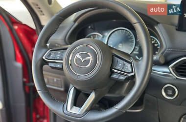 Позашляховик / Кросовер Mazda CX-5 2024 в 