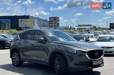Позашляховик / Кросовер Mazda CX-5 2017 в 