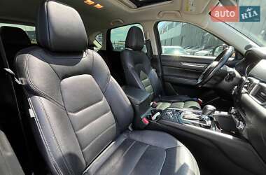 Позашляховик / Кросовер Mazda CX-5 2017 в 