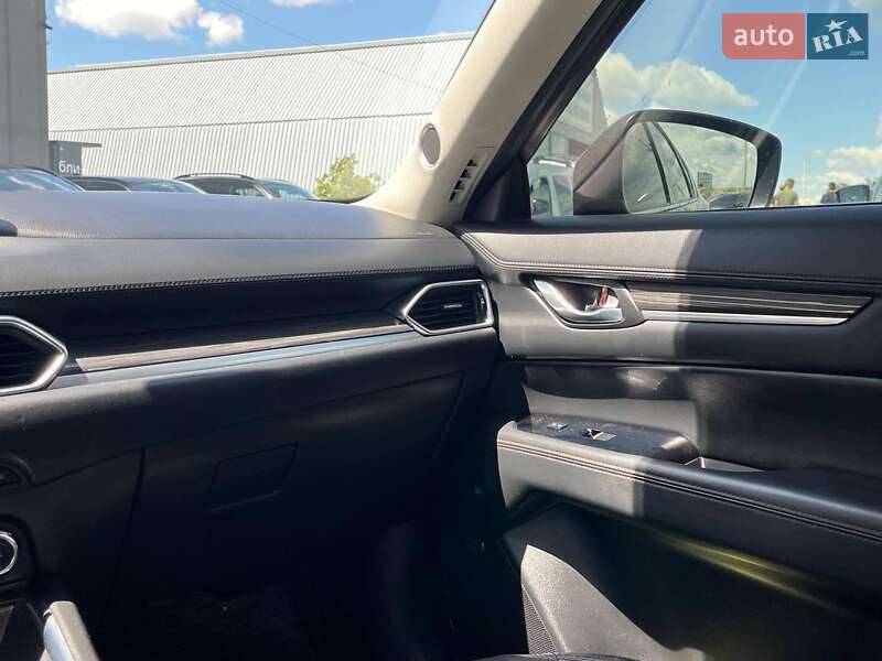 Позашляховик / Кросовер Mazda CX-5 2017 в Львові