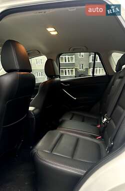 Внедорожник / Кроссовер Mazda CX-5 2015 в 