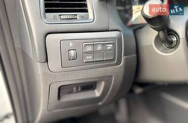 Позашляховик / Кросовер Mazda CX-5 2013 в 