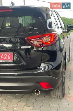 Позашляховик / Кросовер Mazda CX-5 2016 в 