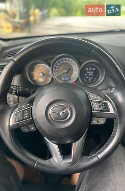 Позашляховик / Кросовер Mazda CX-5 2016 в 