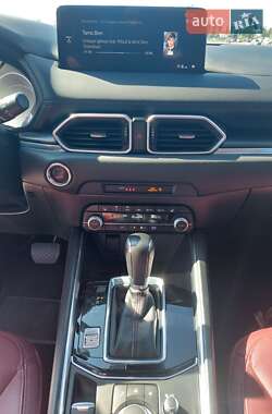 Внедорожник / Кроссовер Mazda CX-5 2022 в 