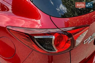 Позашляховик / Кросовер Mazda CX-5 2014 в 