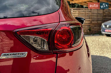 Позашляховик / Кросовер Mazda CX-5 2014 в 