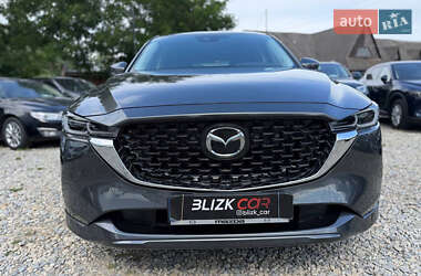 Позашляховик / Кросовер Mazda CX-5 2023 в 