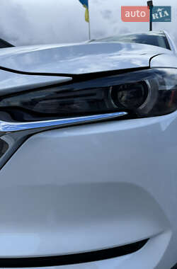 Позашляховик / Кросовер Mazda CX-5 2020 в 
