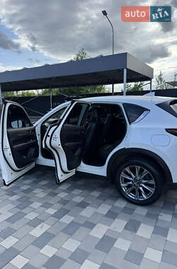 Позашляховик / Кросовер Mazda CX-5 2020 в 