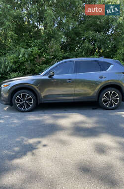 Позашляховик / Кросовер Mazda CX-5 2022 в 