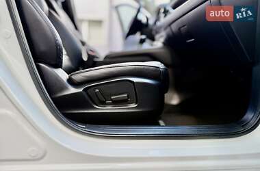 Позашляховик / Кросовер Mazda CX-5 2021 в 
