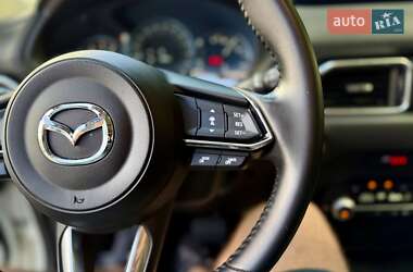 Позашляховик / Кросовер Mazda CX-5 2021 в 
