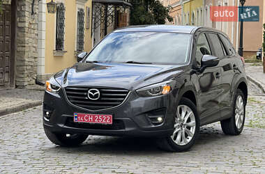 Позашляховик / Кросовер Mazda CX-5 2015 в 
