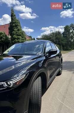 Позашляховик / Кросовер Mazda CX-5 2017 в 