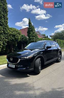 Позашляховик / Кросовер Mazda CX-5 2017 в 