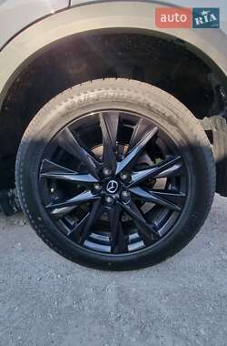 Позашляховик / Кросовер Mazda CX-5 2022 в 