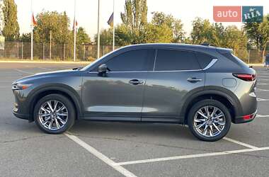 Позашляховик / Кросовер Mazda CX-5 2019 в 