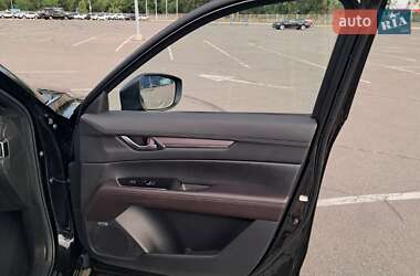 Позашляховик / Кросовер Mazda CX-5 2018 в 