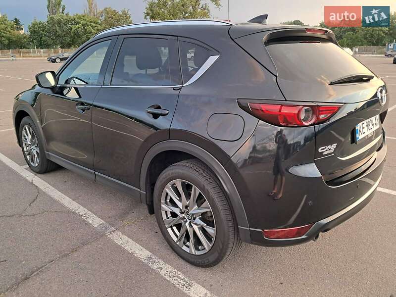 Позашляховик / Кросовер Mazda CX-5 2018 в Дніпрі