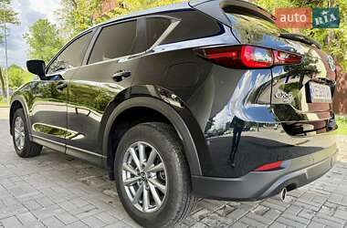 Позашляховик / Кросовер Mazda CX-5 2022 в 