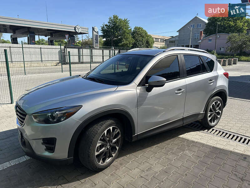 Позашляховик / Кросовер Mazda CX-5 2015 в Чернівцях