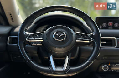 Позашляховик / Кросовер Mazda CX-5 2017 в 