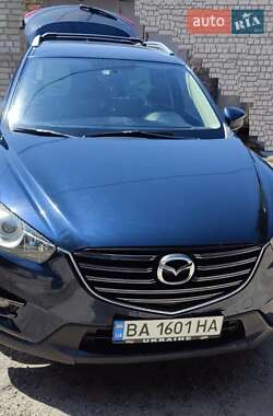 Позашляховик / Кросовер Mazda CX-5 2016 в 