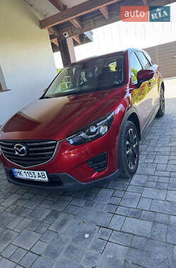 Позашляховик / Кросовер Mazda CX-5 2015 в 