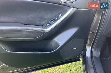 Позашляховик / Кросовер Mazda CX-5 2017 в 