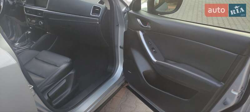Внедорожник / Кроссовер Mazda CX-5 2016 в Миргороде