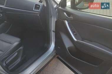Позашляховик / Кросовер Mazda CX-5 2016 в 