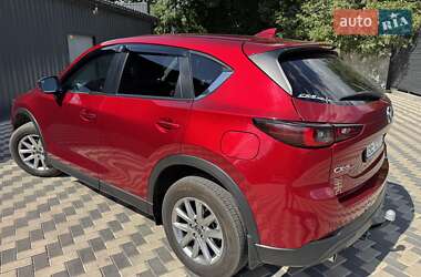 Позашляховик / Кросовер Mazda CX-5 2022 в 